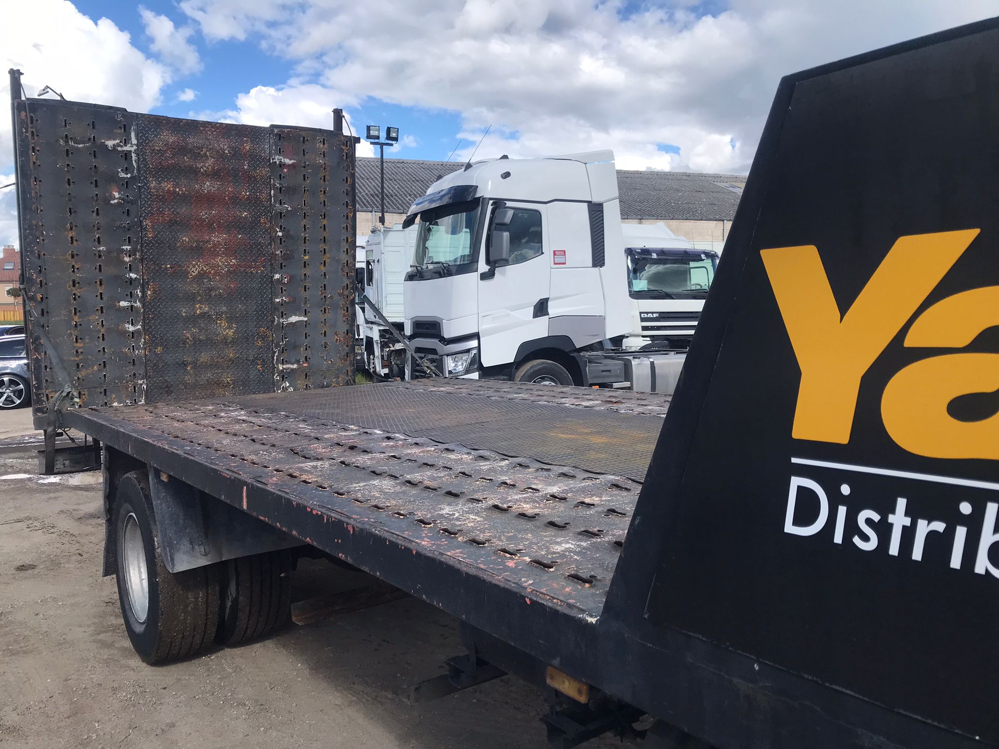 x- VENDIDO - Iveco ML150E24 portavehículos - 2002 - Imagen 10