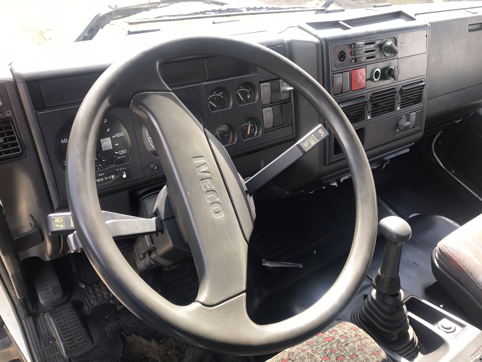 x- VENDIDO - Iveco ML150E24 portavehículos - 2002 - Imagen 19