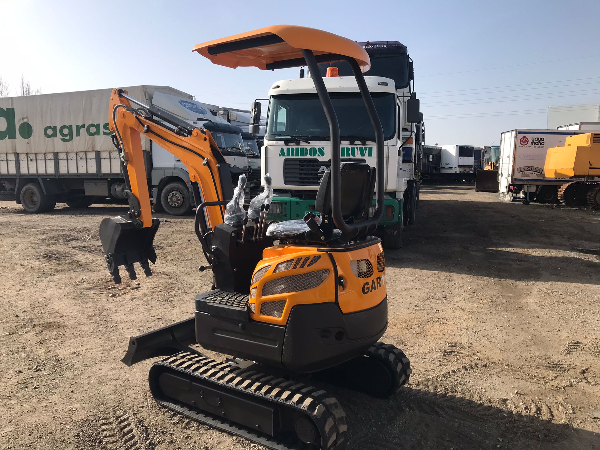Mini retroexcavadora Garto XN16 - 2021 - Imagen 3