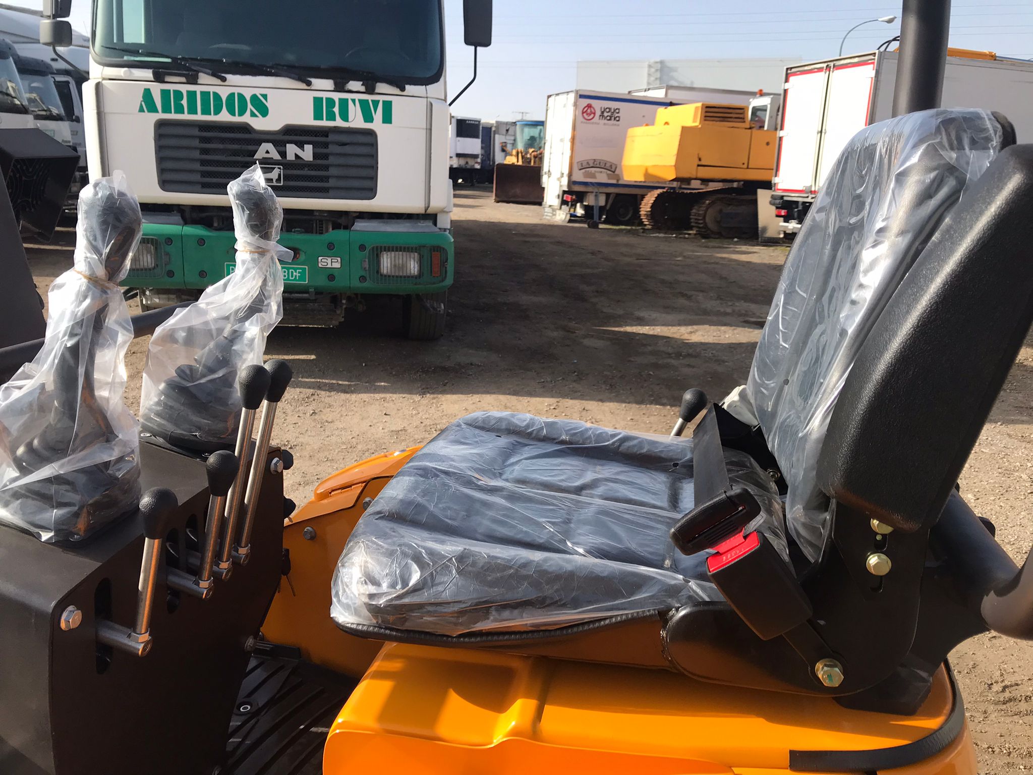 mini retroexcavadora