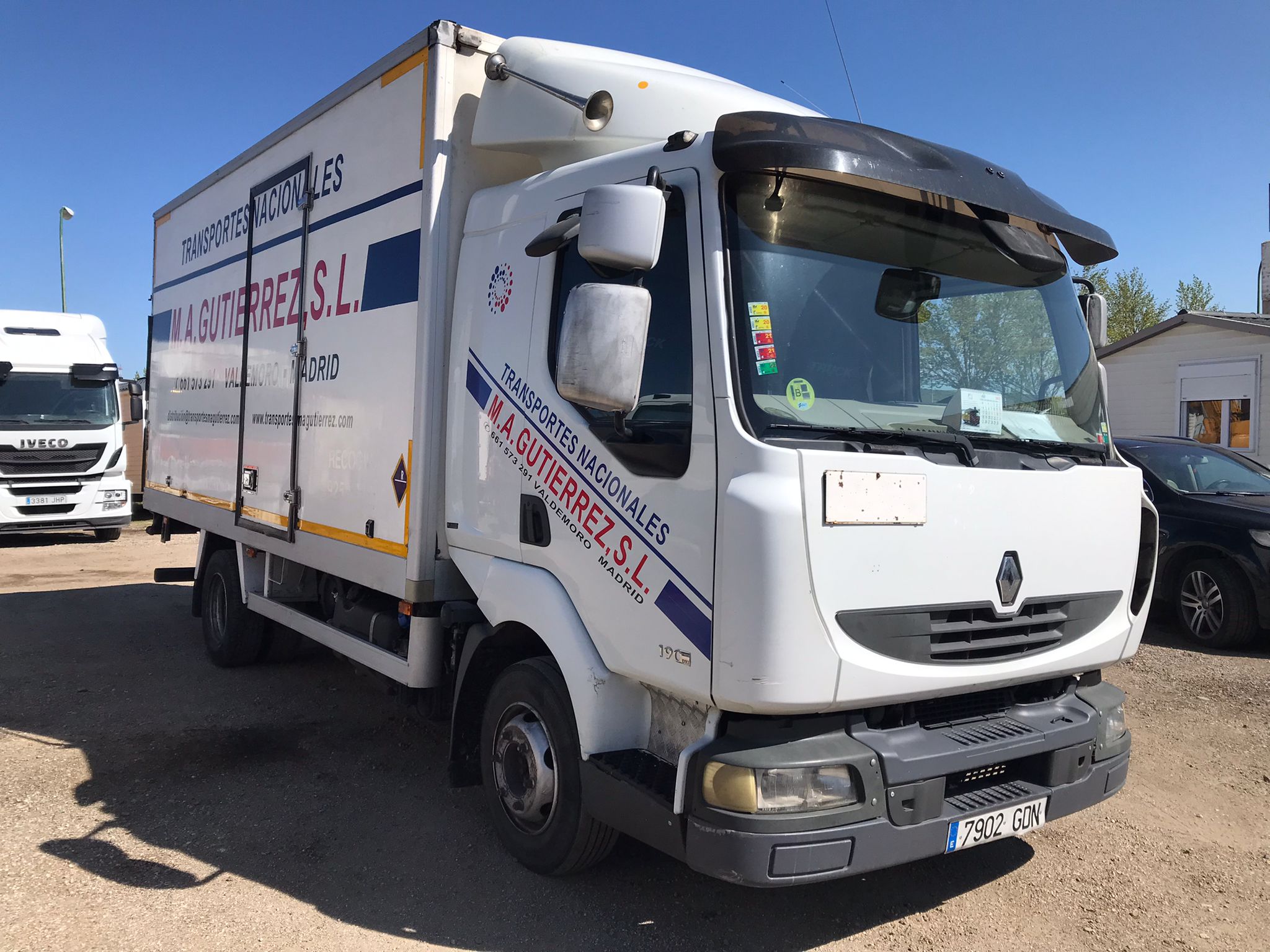 x- VENDIDO - Renault Midlum 190.08 caja cerrada - 2008 - Imagen 2