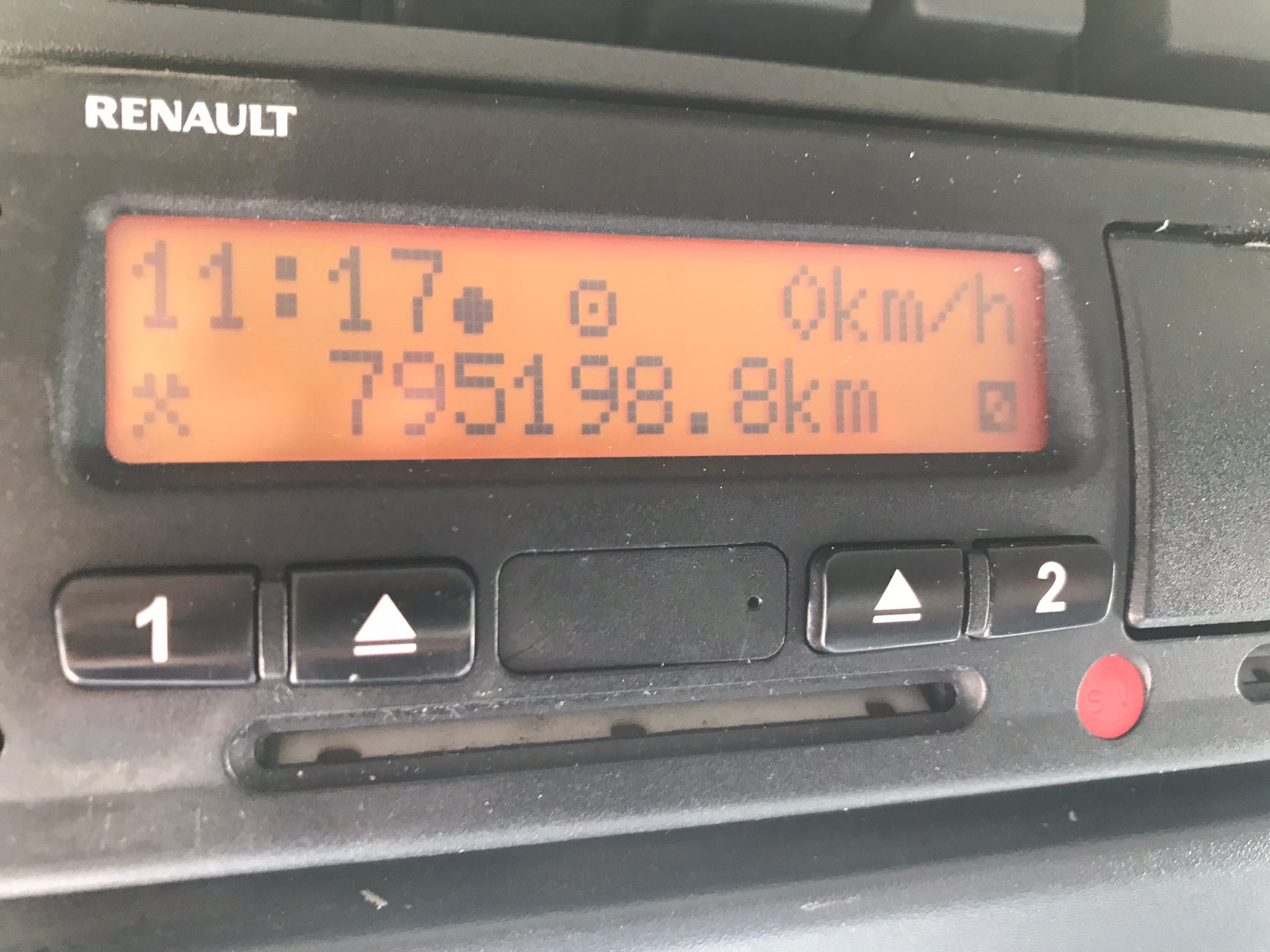 x- VENDIDO - Renault Midlum 190.08 caja cerrada - 2008 - Imagen 13