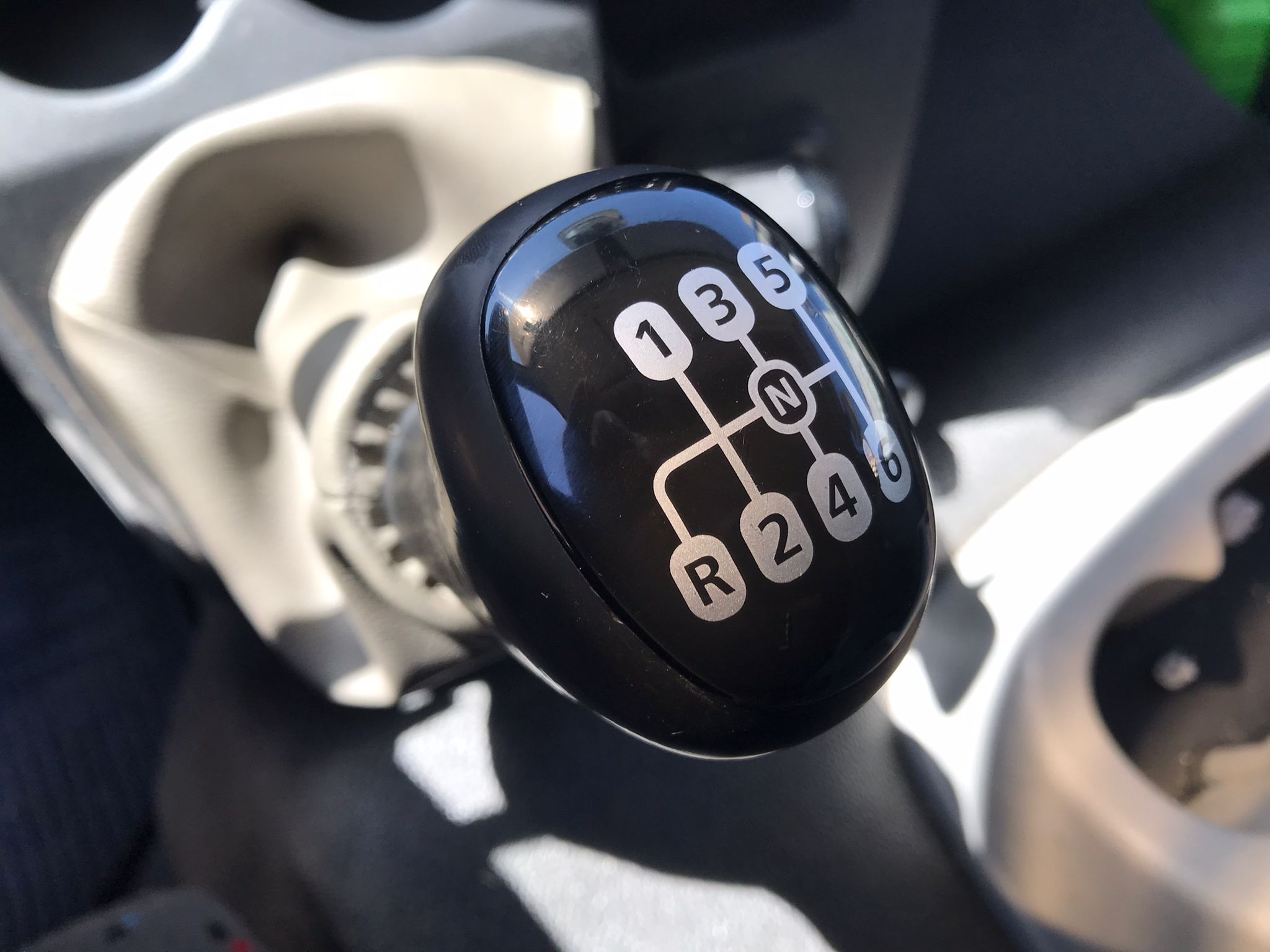 x- VENDIDO - Renault Midlum 190.08 caja cerrada - 2008 - Imagen 12