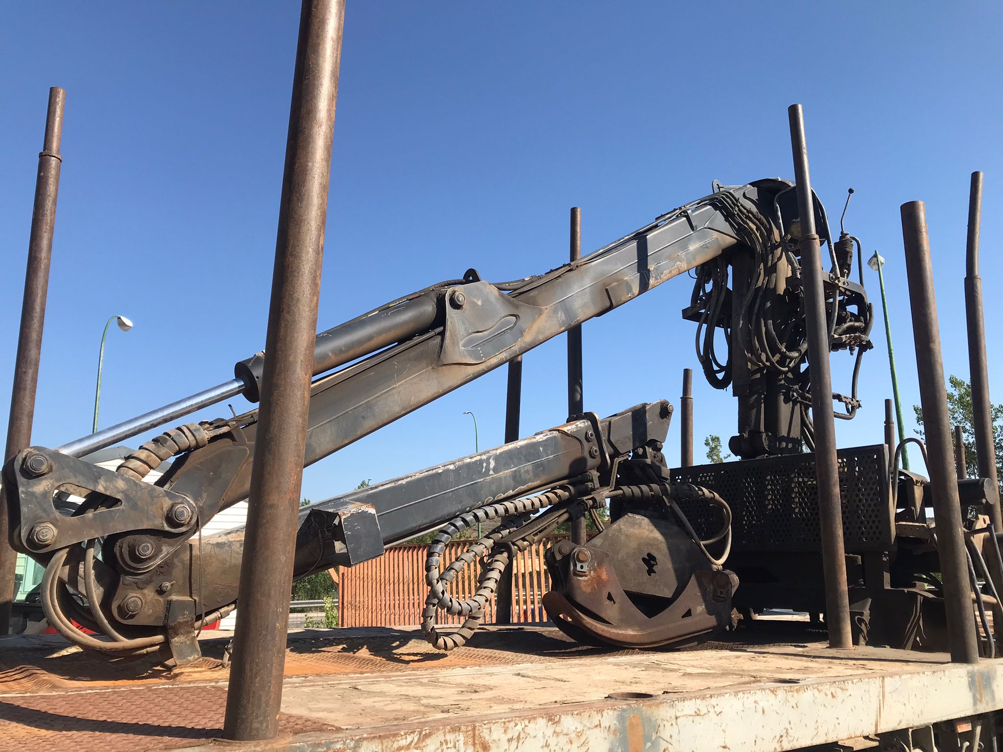 x- VENDIDO - Plataforma maderera Leciñena con grúa Año 2009 - Imagen 6