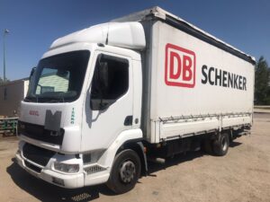 Camión semitauliner DAF