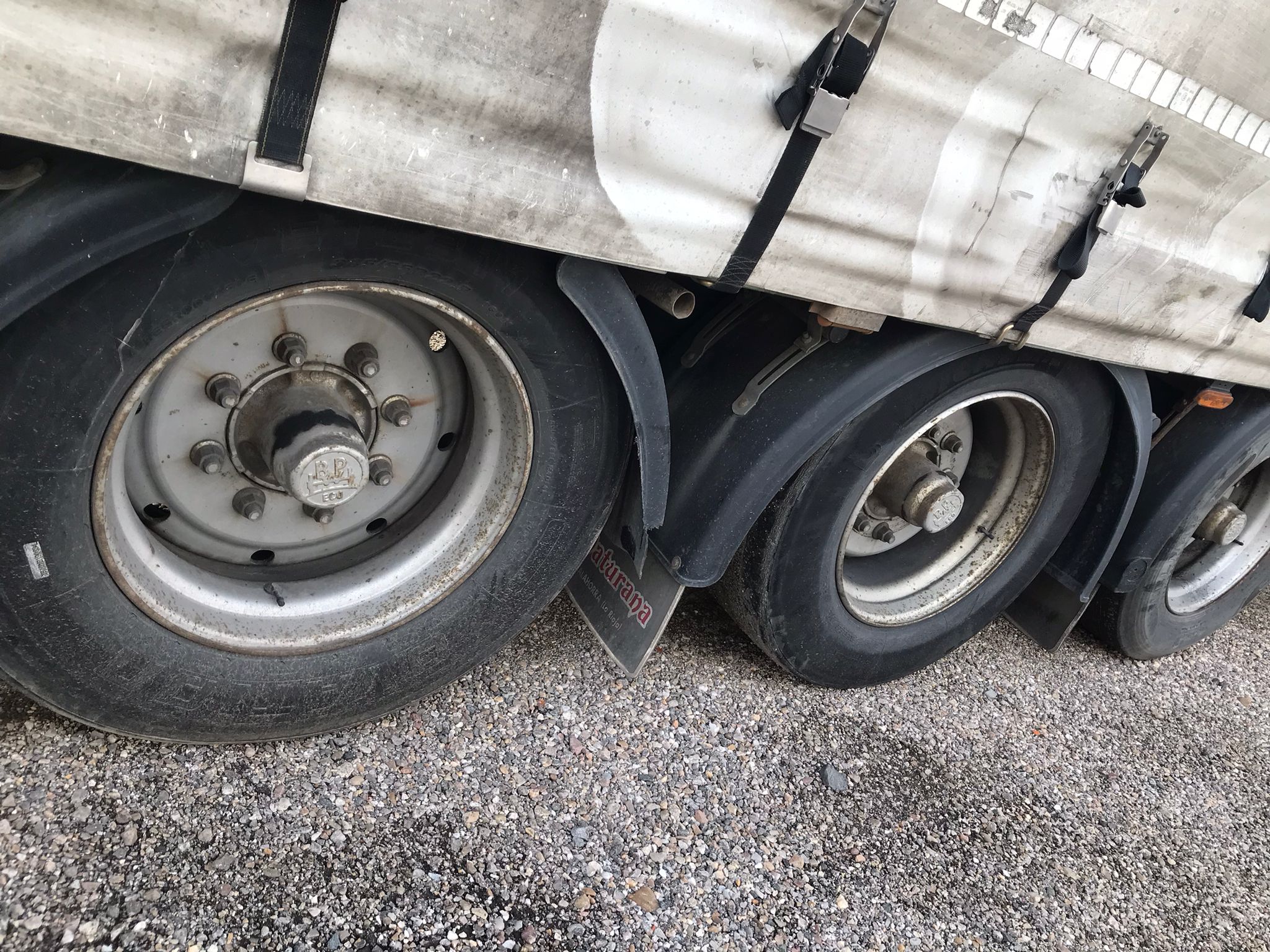 x- VENDIDO - Semirremolque tauliner Lecitrailer Año 2005 - Imagen 6