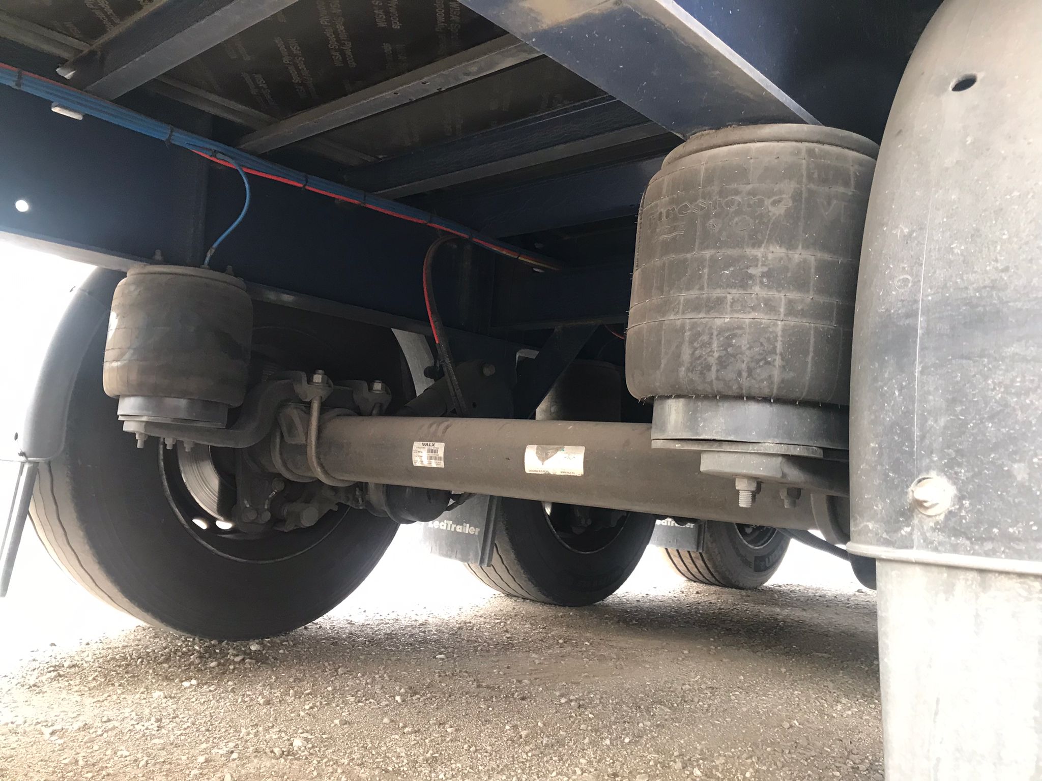 x- VENDIDO - Semirremolque caja cerrada Lecitrailer Año 2017 - Imagen 8