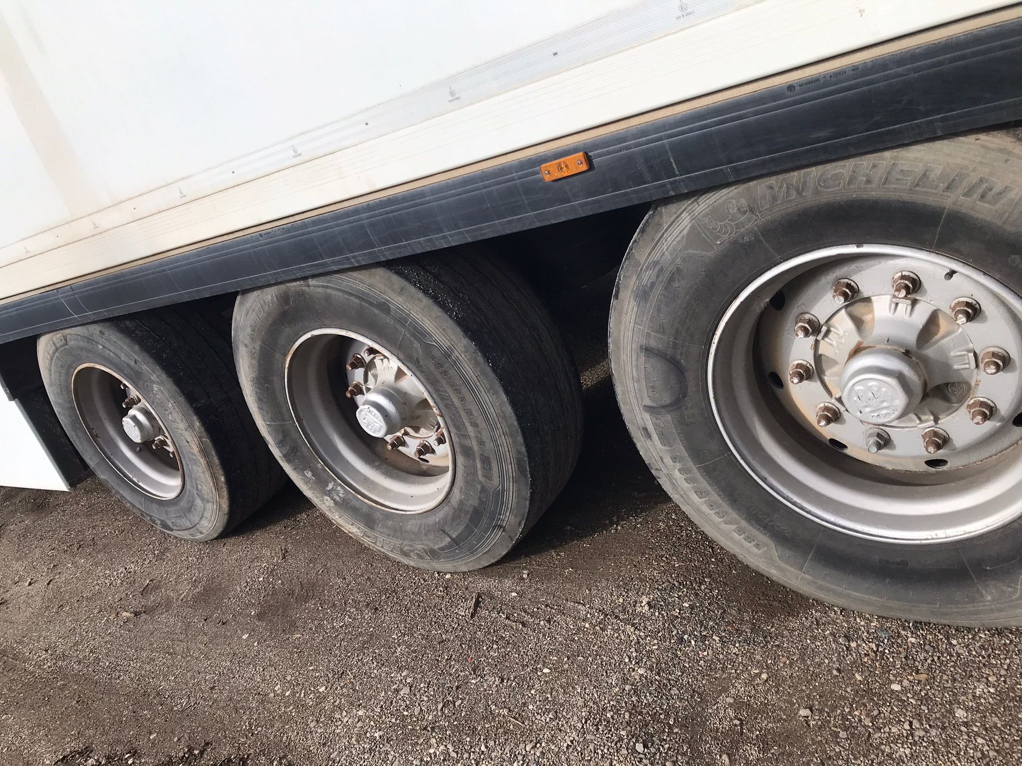 x- VENDIDO - Semirremolque frigorífico Mirofret Año 2003 - Imagen 10