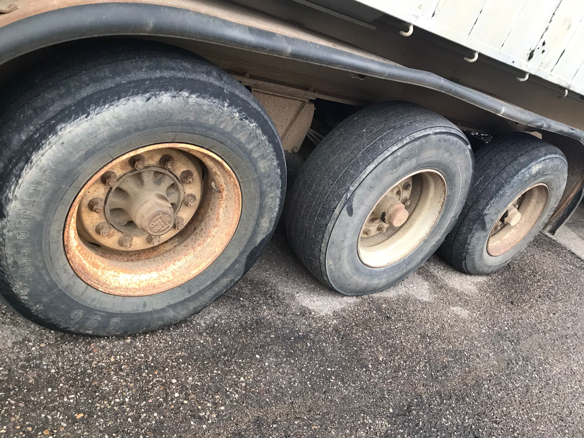 Bañera basculante de aluminio Lecitrailer - 1994 - Imagen 7