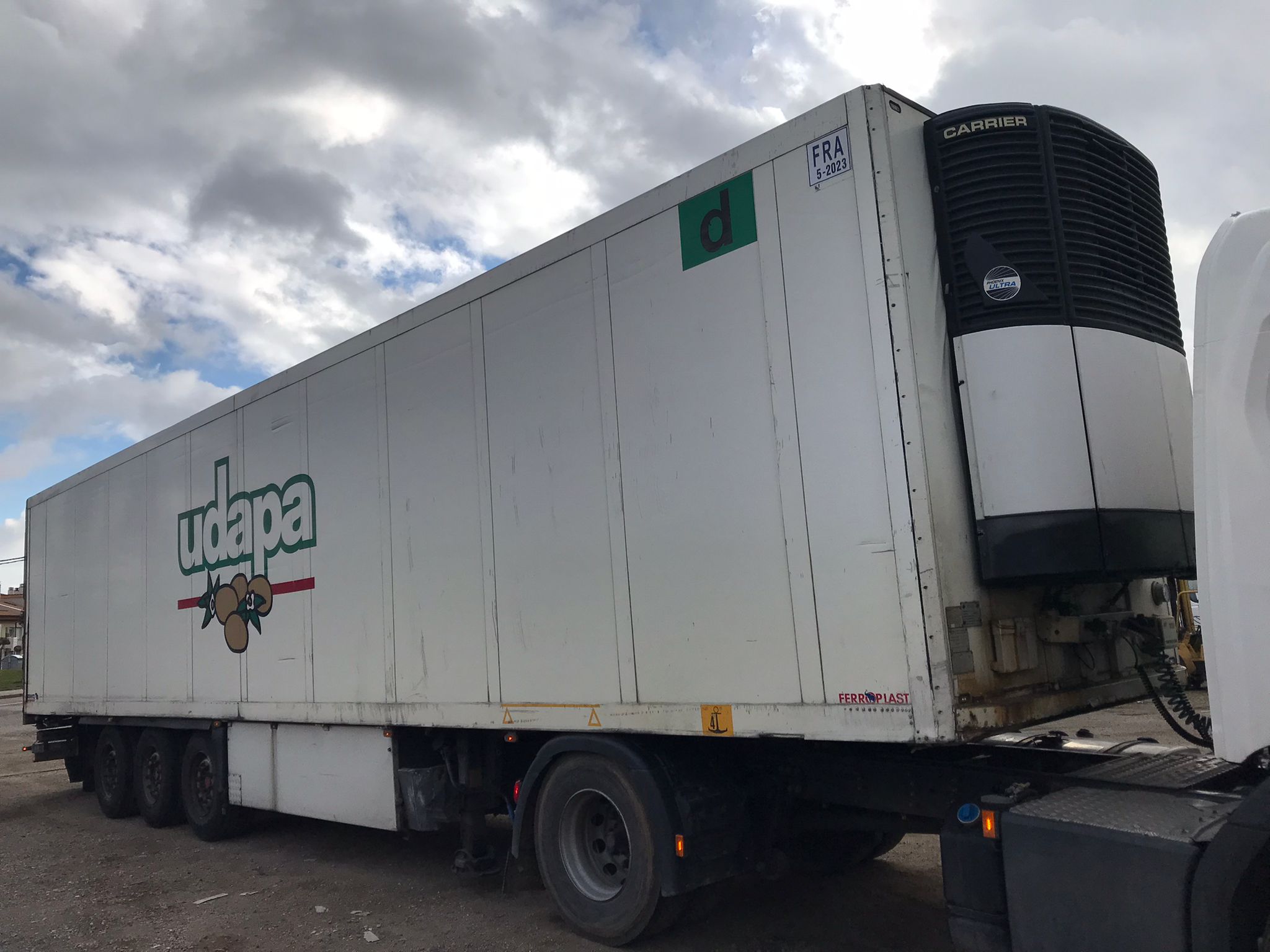 x- VENDIDO - Semirremolque frigorífico Schmitz Año 2005 - Imagen 2