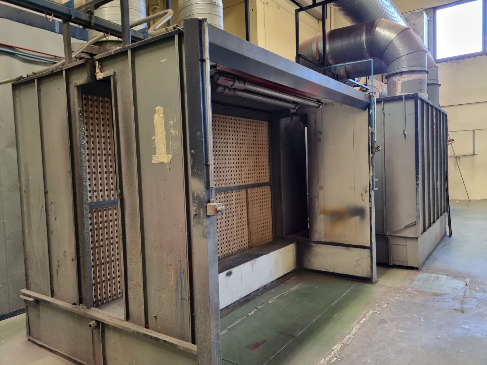 x- VENDIDO - Cabina de aplicación de pintura y túnel de lacado con limpieza MECAHOR - Imagen 7