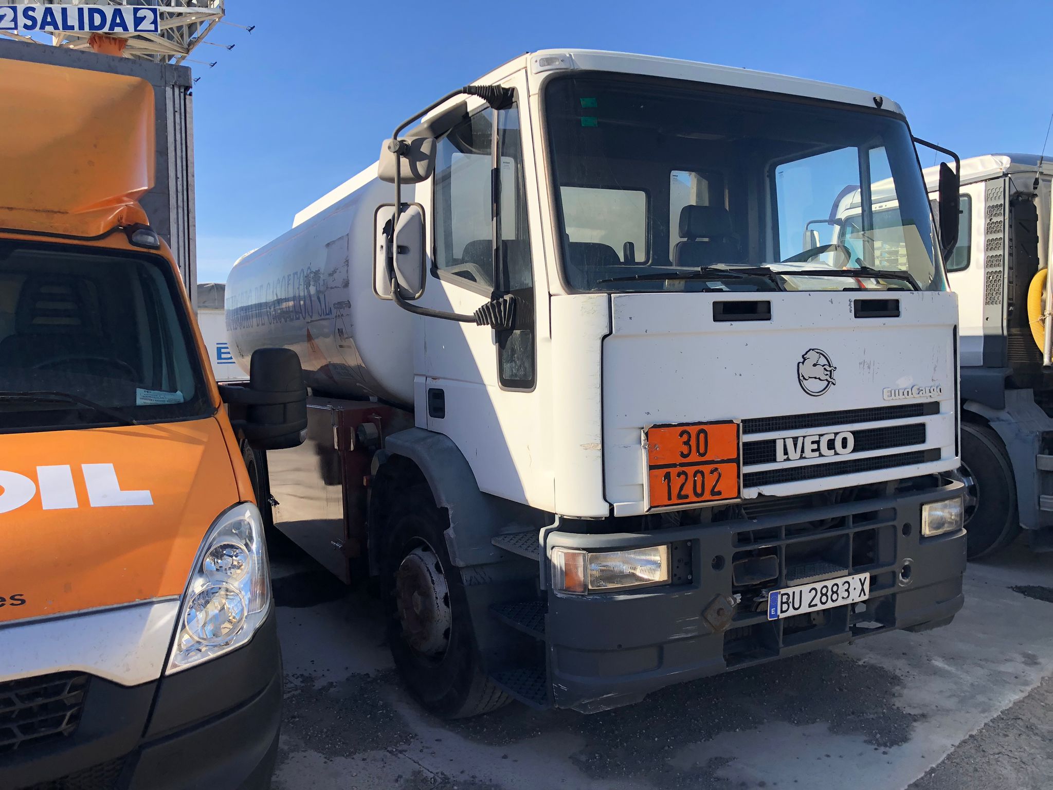 Iveco ML180E27 cisterna combustible - 1998 - Imagen 2