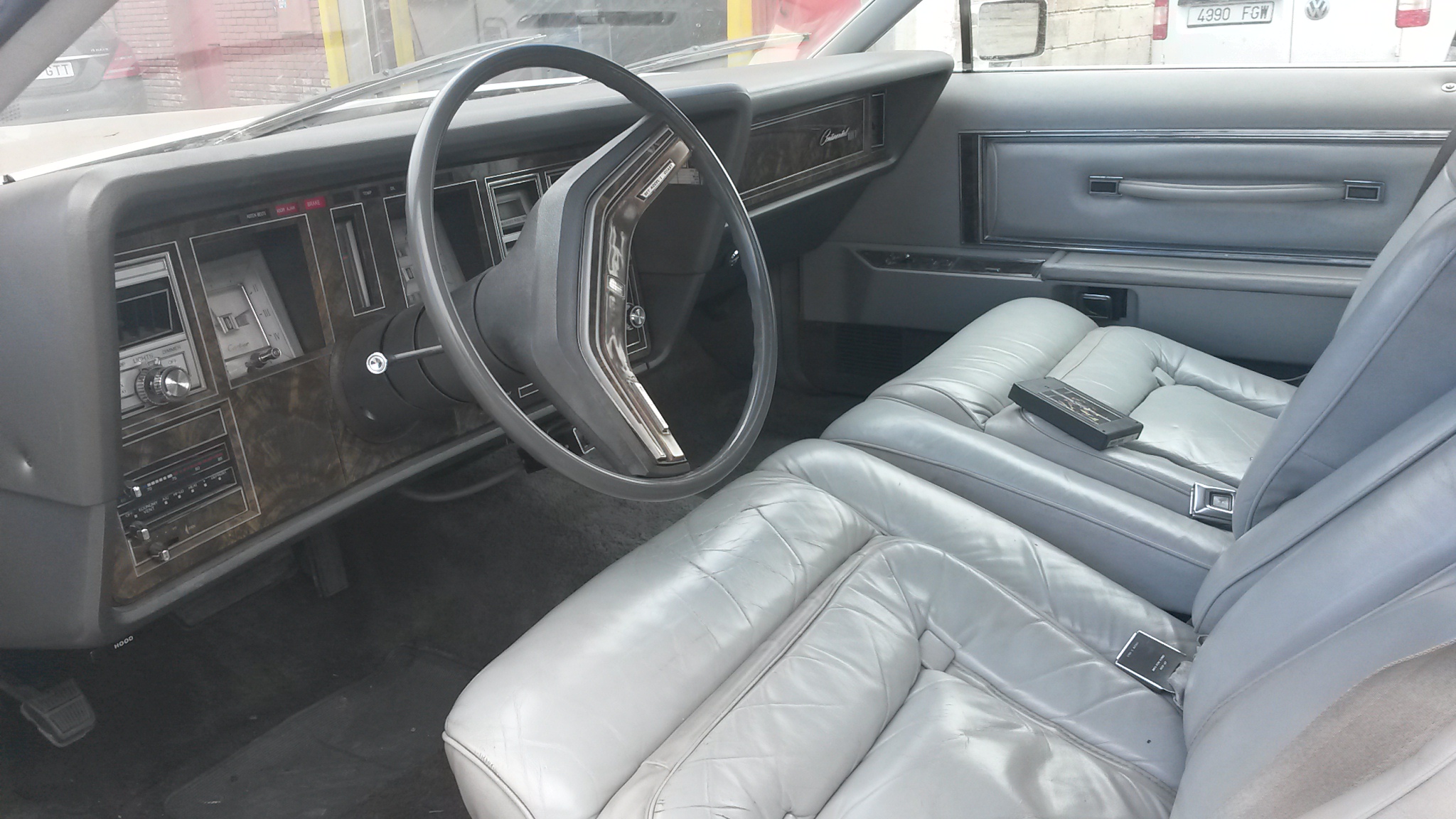 Lincoln Continental Mark V - histórico americano - 1976 - Imagen 10