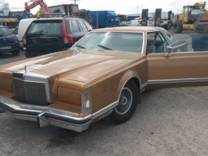 Lincoln Continental Mark V histórico americano