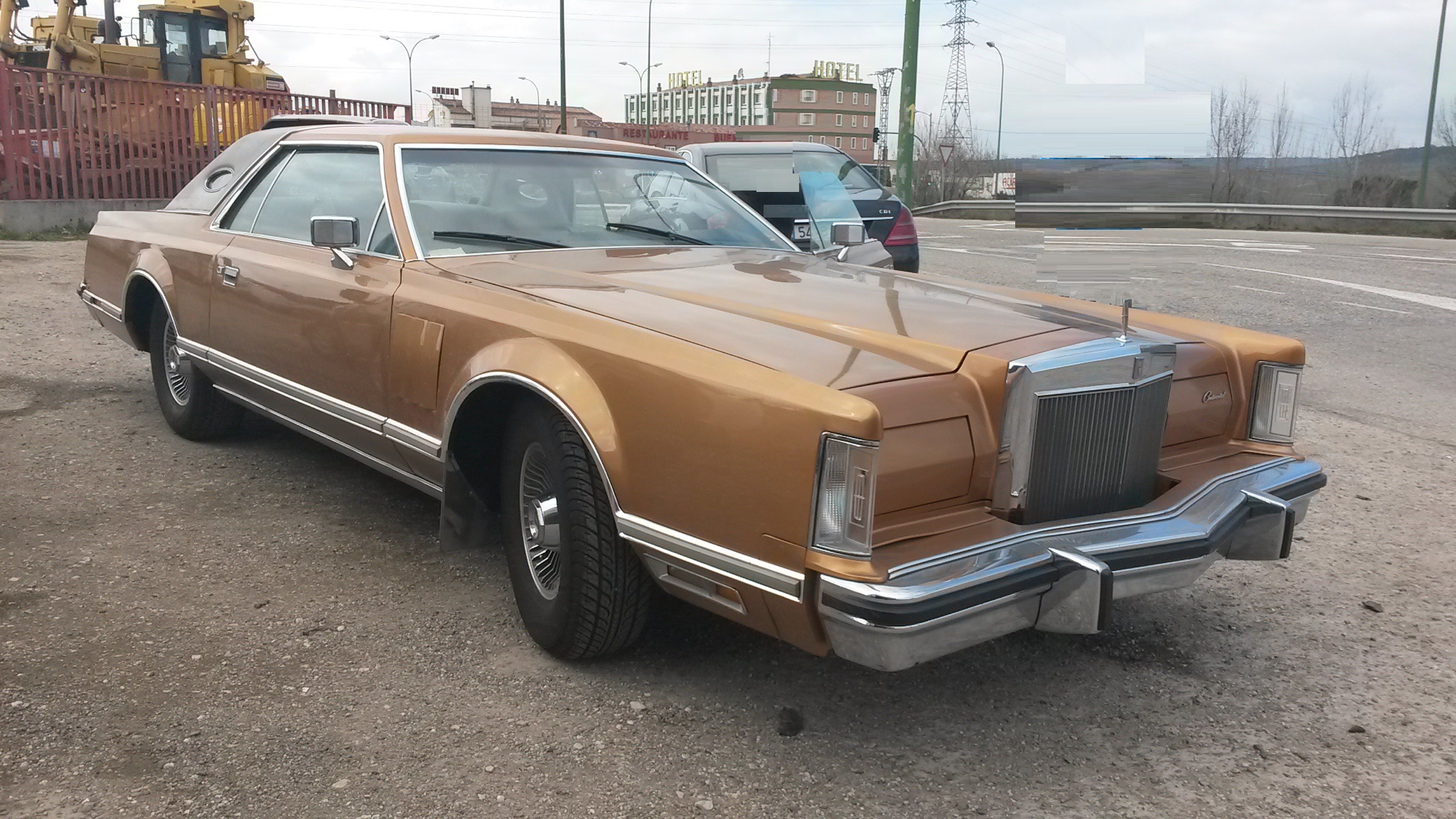 Lincoln Continental Mark V - histórico americano - 1976 - Imagen 2