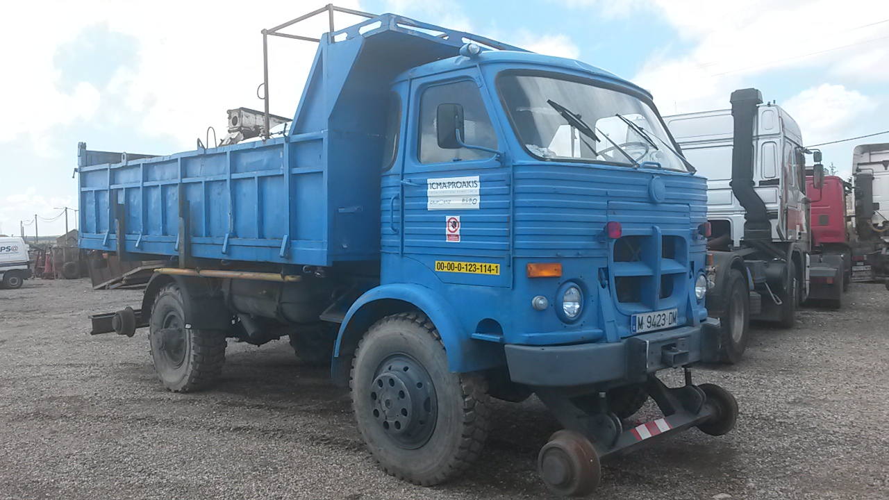 Pegaso 3040 volquete - 1979 - Imagen 2