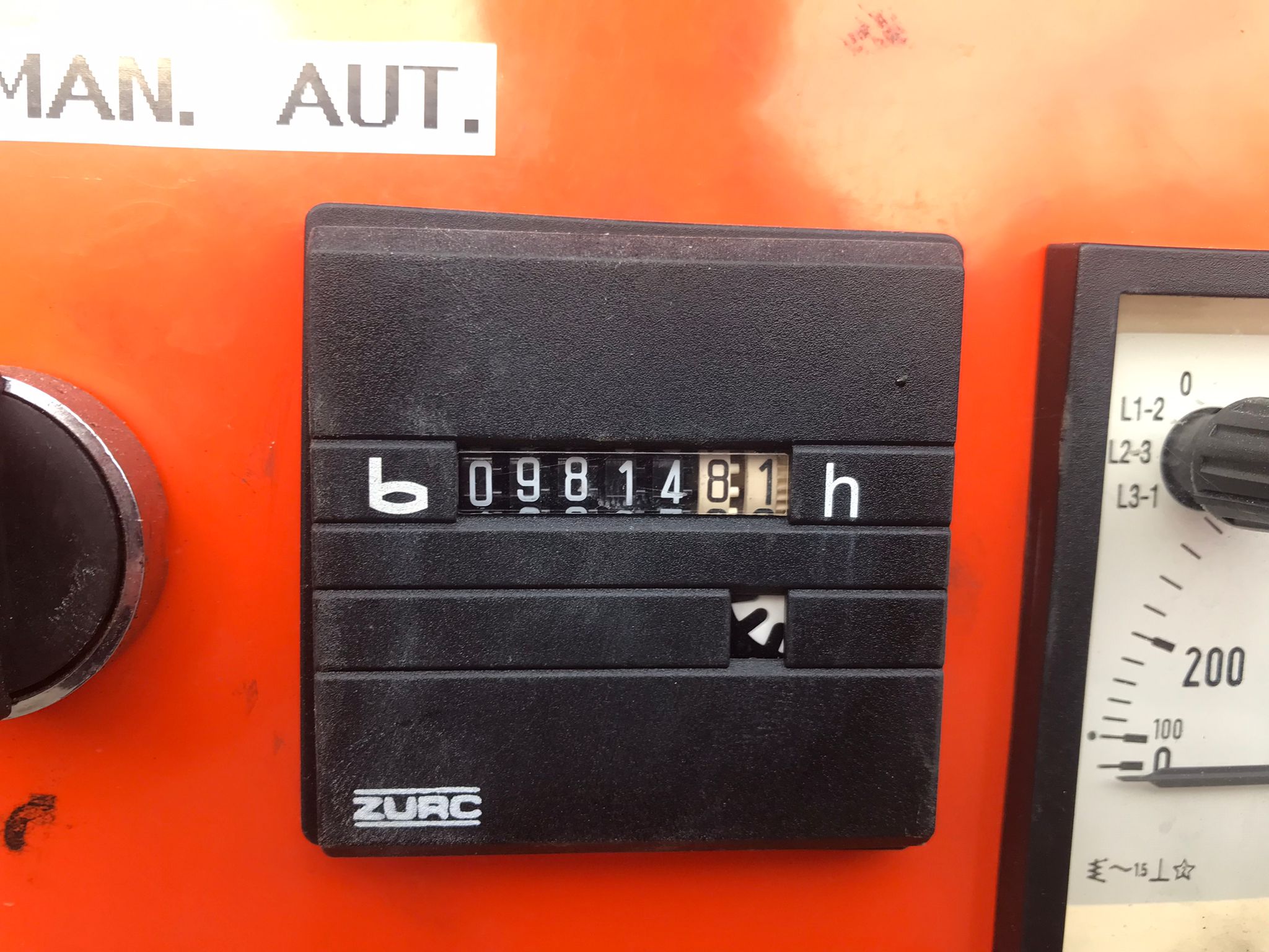 Grupo electrógeno AEM VP205M.I. Paralelo Año 2002 - Imagen 7