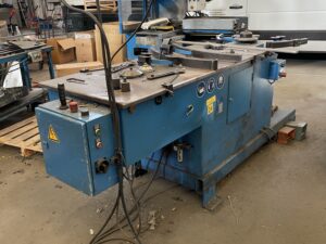 máquina para fabricar codos