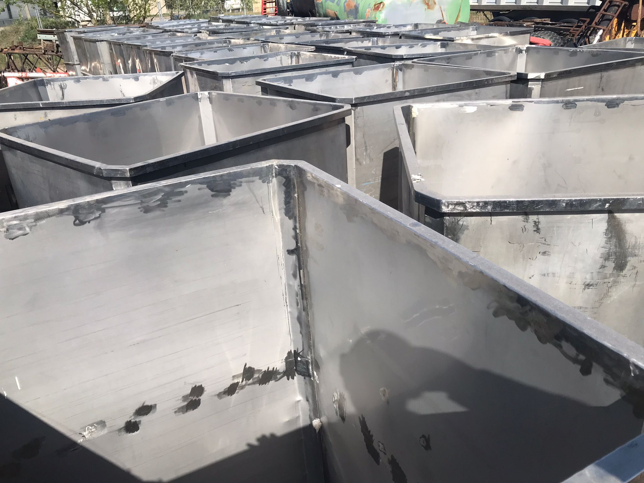 x- VENDIDO - Contenedores de acero inoxidable paletizados (38 uds) - Imagen 8