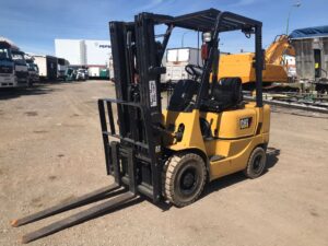 carretilla elevadora diésel Caterpillar