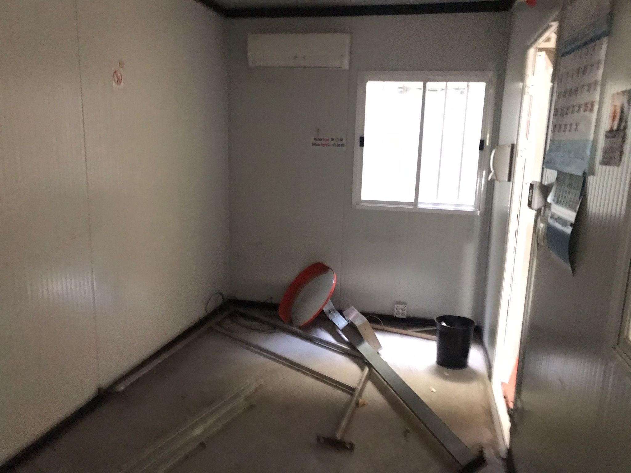 x- VENDIDO - Caseta de obra oficina 2 módulos - Imagen 16