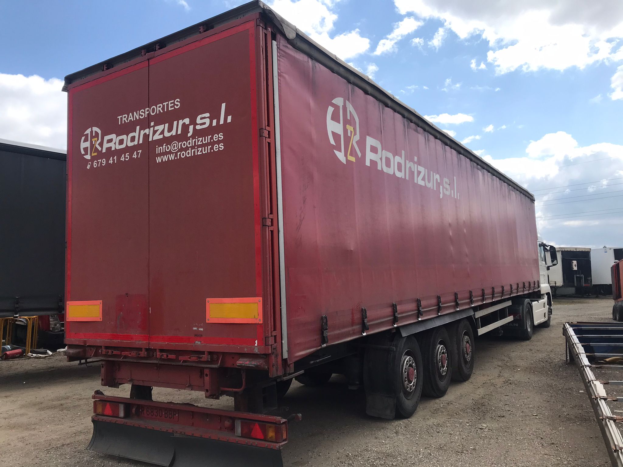 x- VENDIDO - Semirremolque tauliner Samro Año 2004 - Imagen 3