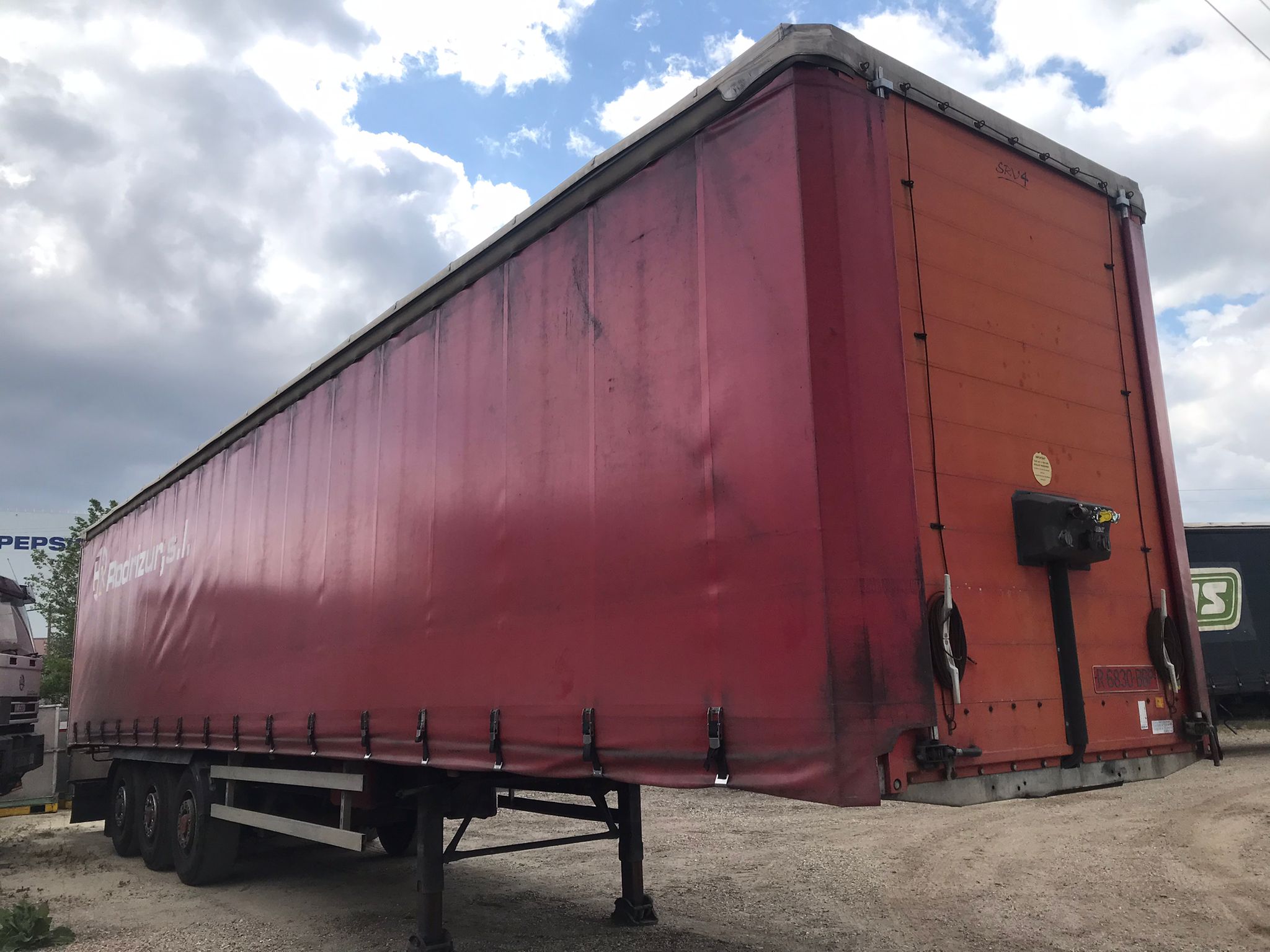 x- VENDIDO - Semirremolque tauliner Samro Año 2004 - Imagen 2