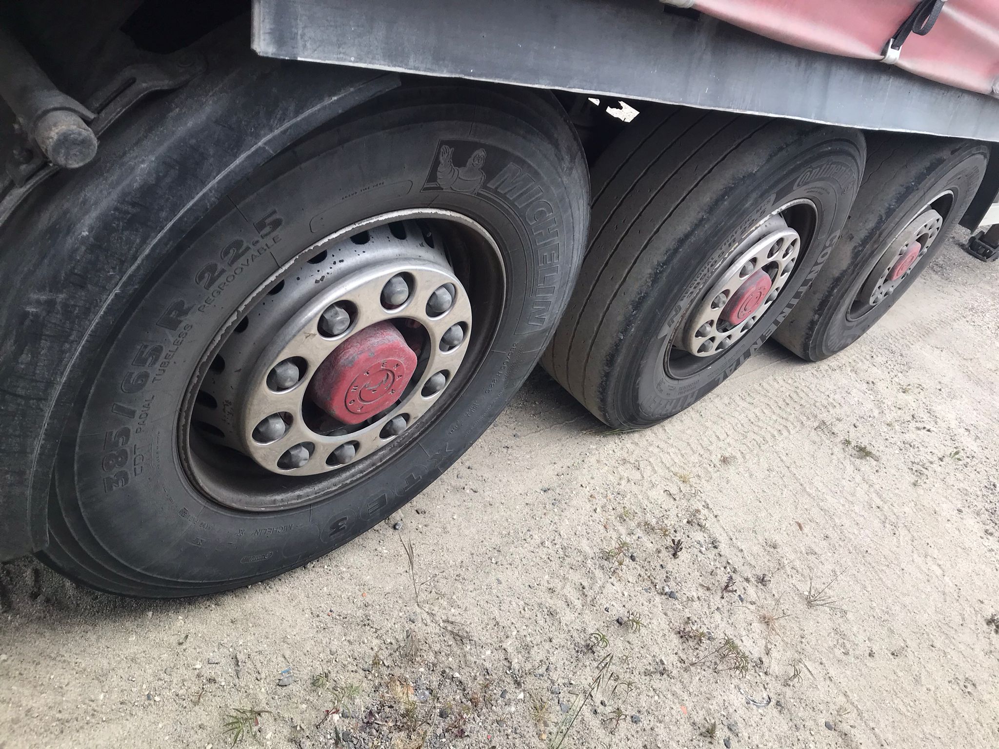 x- VENDIDO - Semirremolque tauliner Samro Año 2004 - Imagen 8