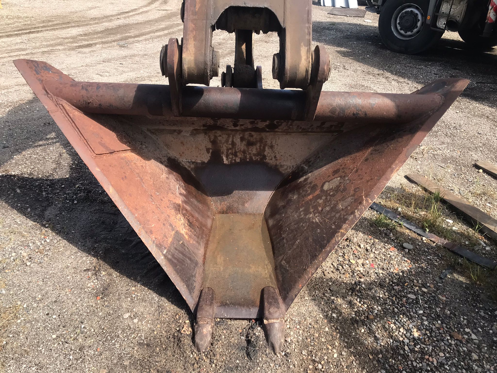 x- VENDIDO - Retroexcavadora de ruedas O&K MH-6 - 1983 - Imagen 13