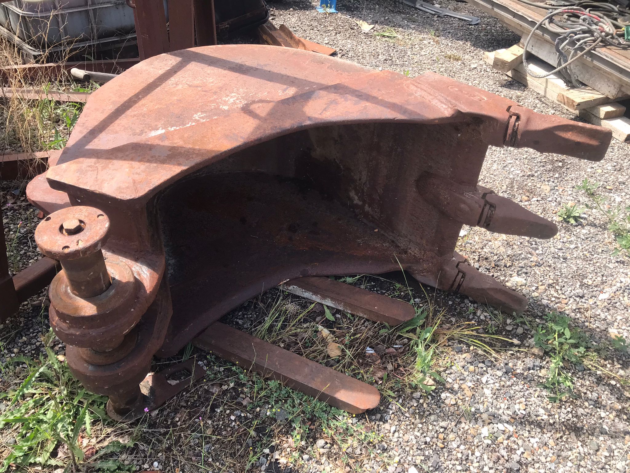 x- VENDIDO - Retroexcavadora de ruedas O&K MH-6 - 1983 - Imagen 18