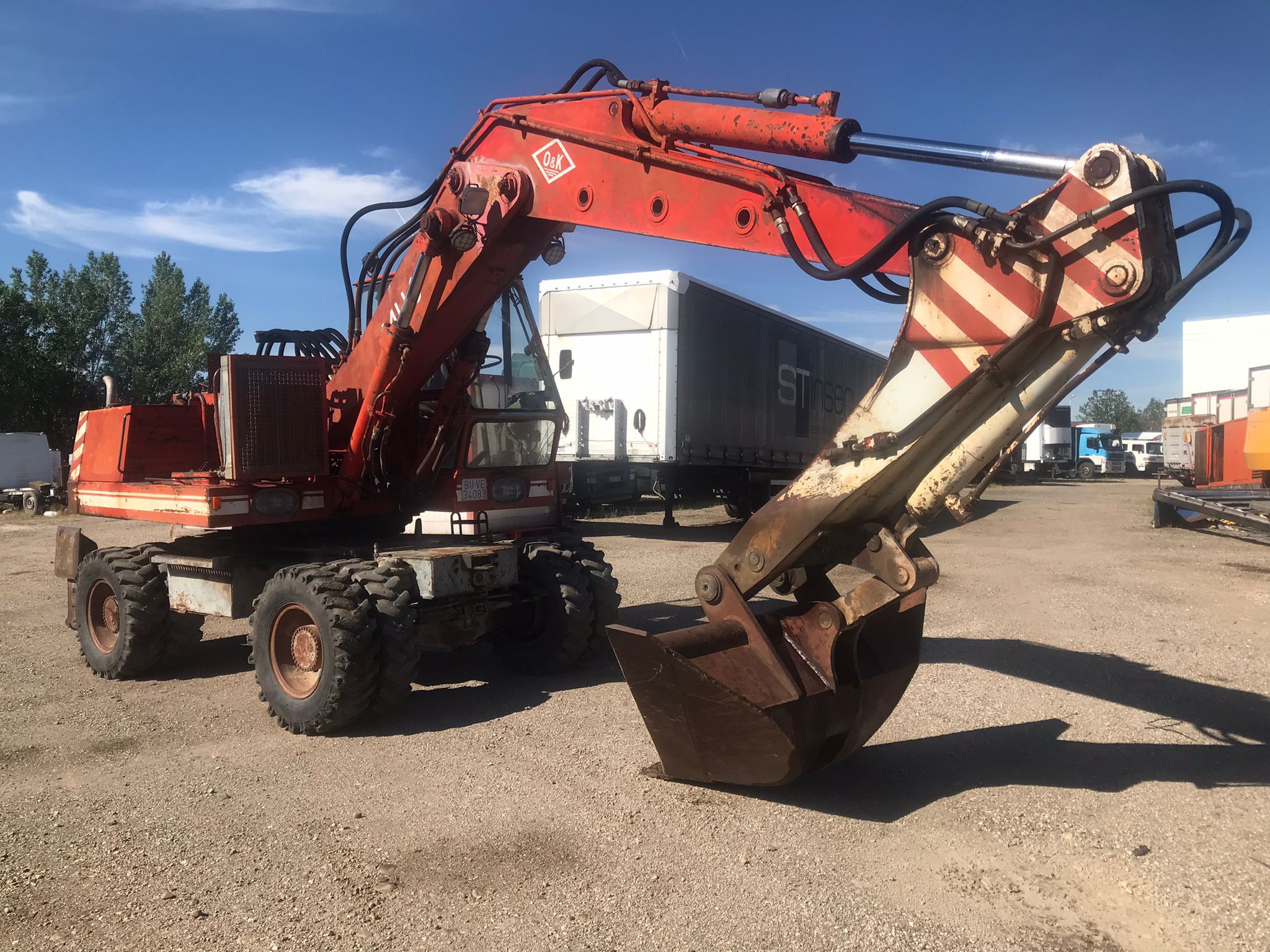 x- VENDIDO - Retroexcavadora de ruedas O&K MH-6 - 1983 - Imagen 3