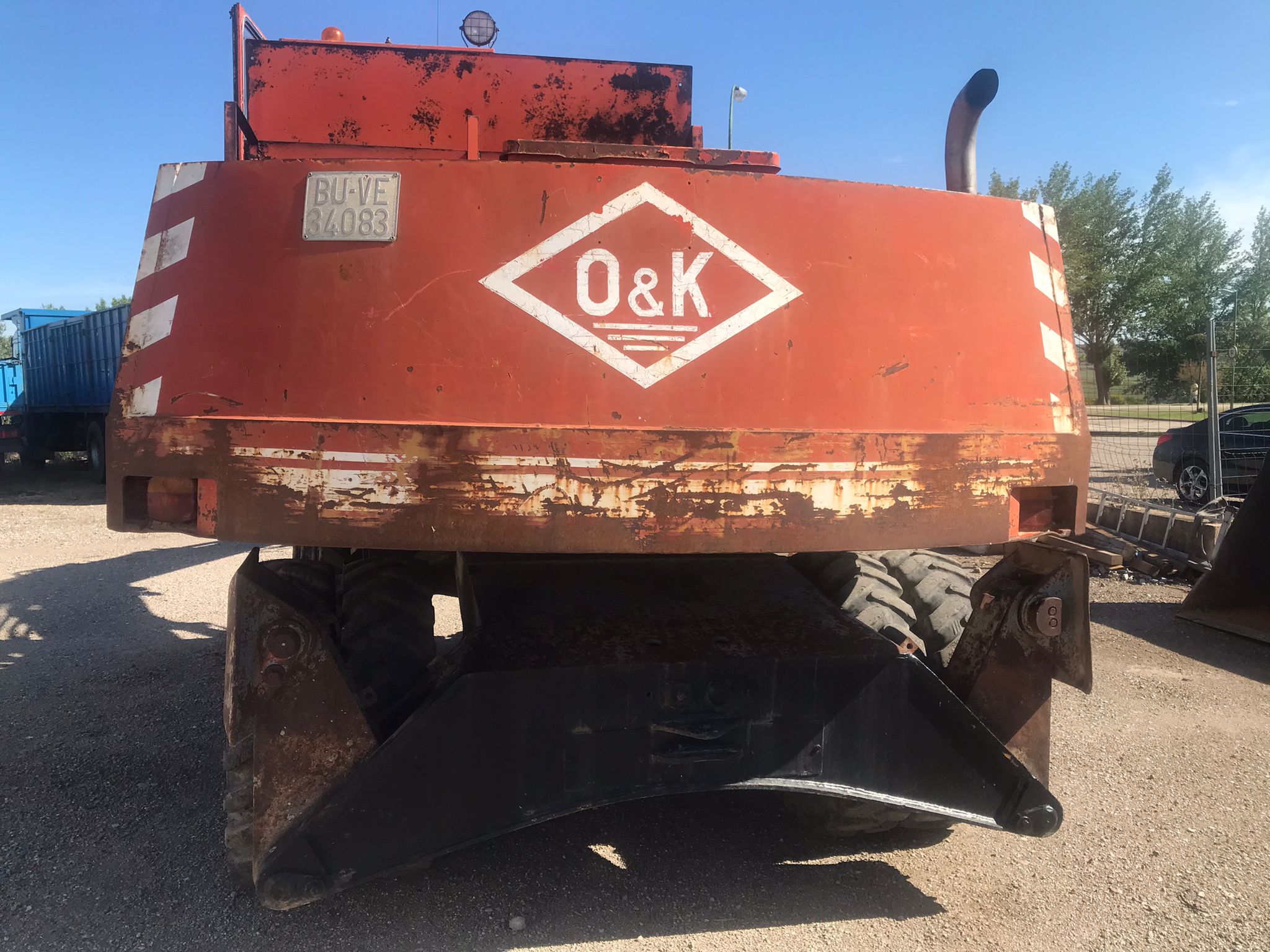 x- VENDIDO - Retroexcavadora de ruedas O&K MH-6 - 1983 - Imagen 7