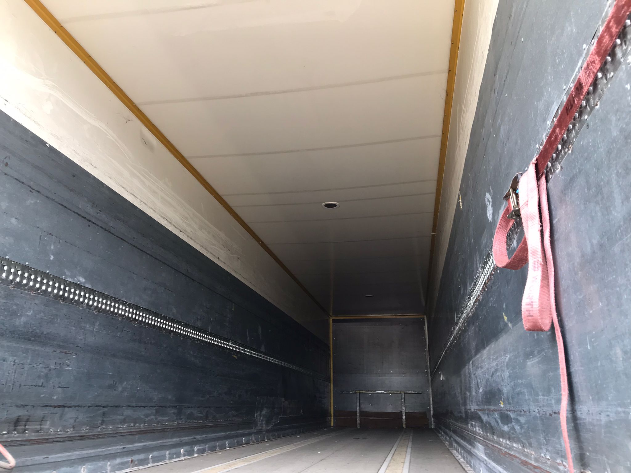 x- VENDIDO - Semirremolque caja cerrada Lecitrailer Año 2007 - Imagen 8