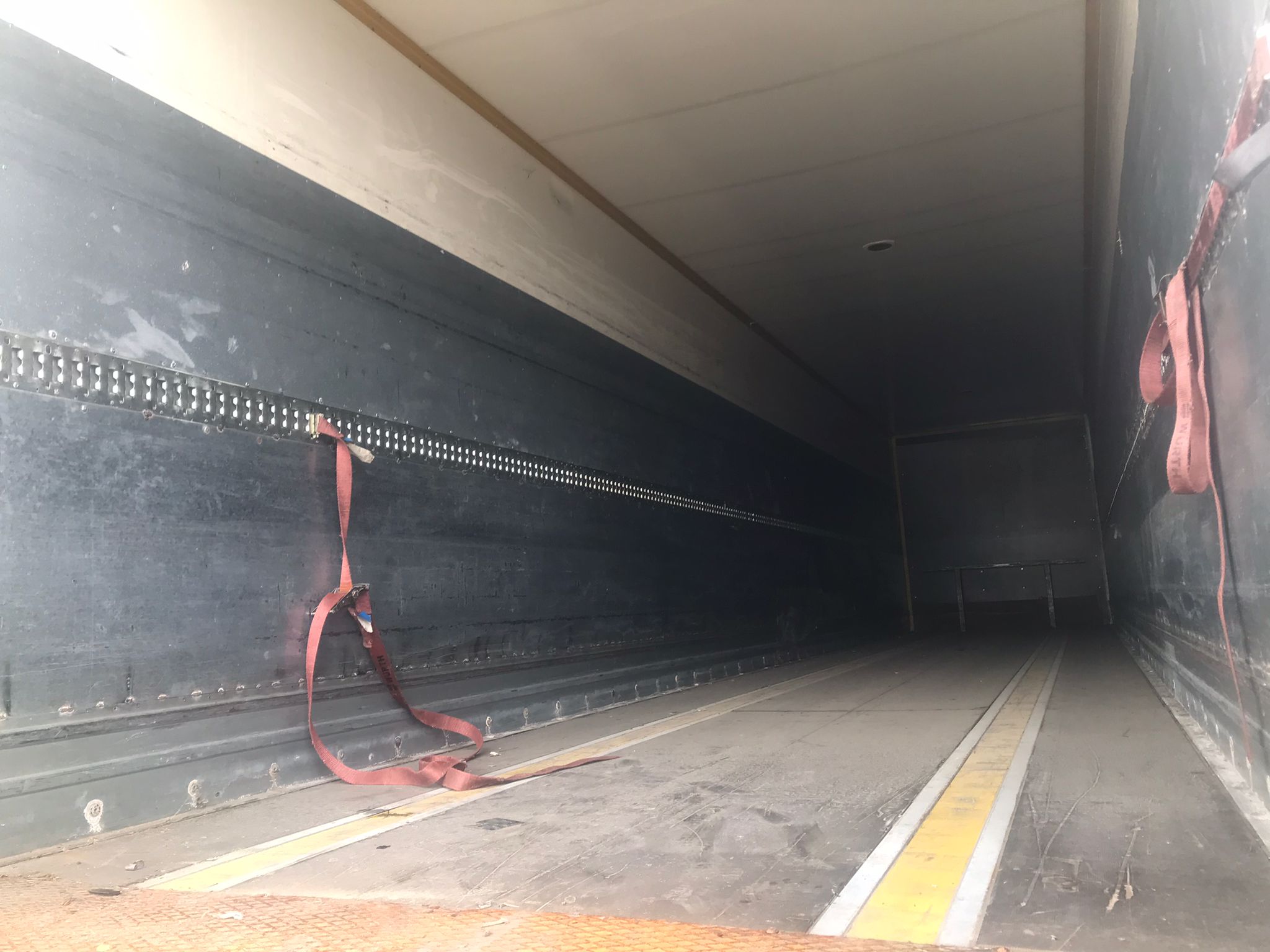 x- VENDIDO - Semirremolque caja cerrada Lecitrailer Año 2007 - Imagen 10