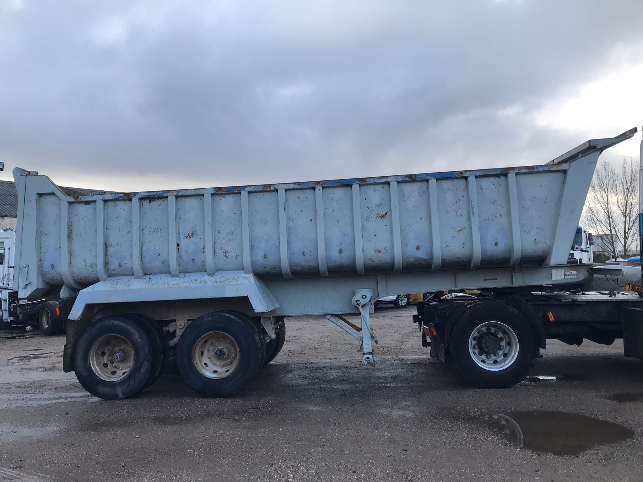 x- VENDIDO - Bañera basculante de hierro Gontrailer Año 2000 - Imagen 6