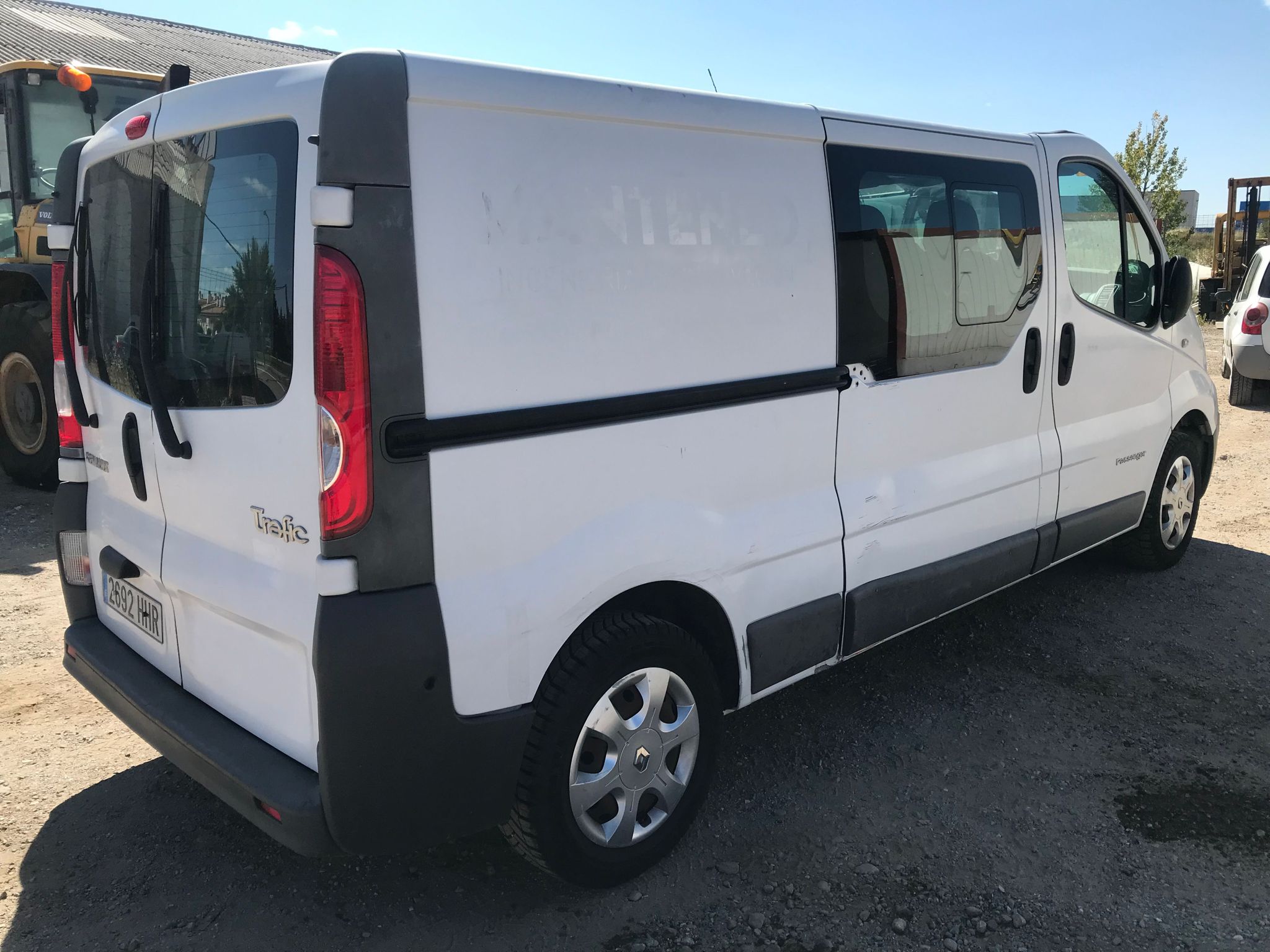 x- VENDIDO - Renault Trafic - 2011 - Imagen 3