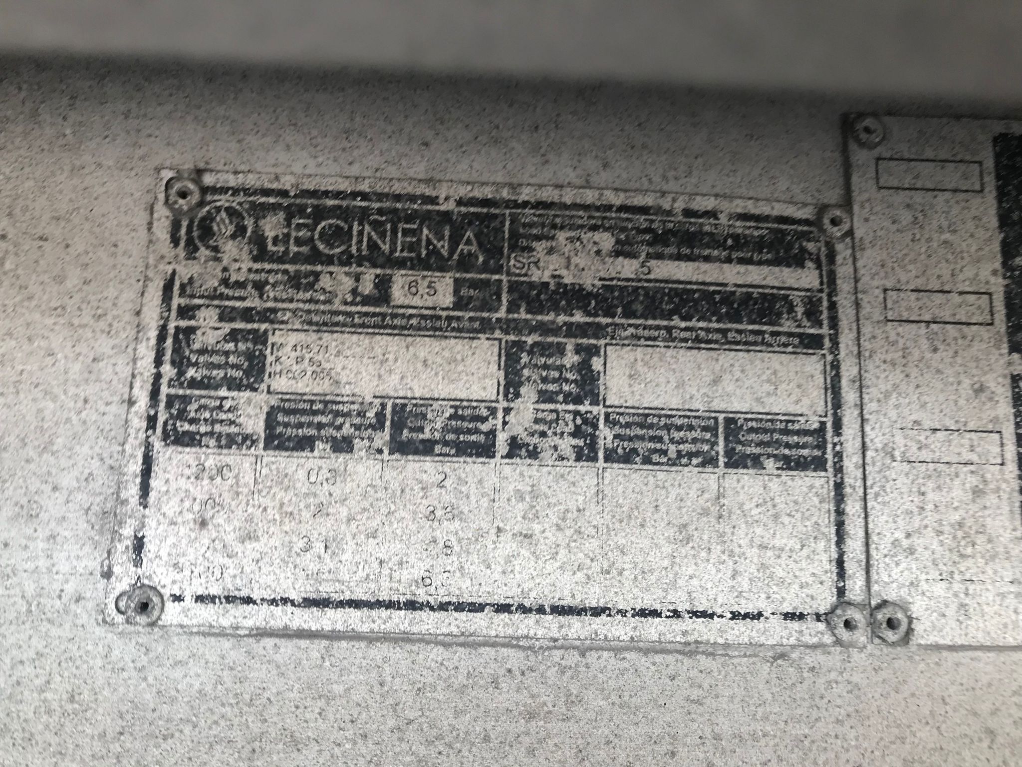 x- VENDIDO - Bañera basculante de aluminio Leciñena - 2000 - Imagen 13