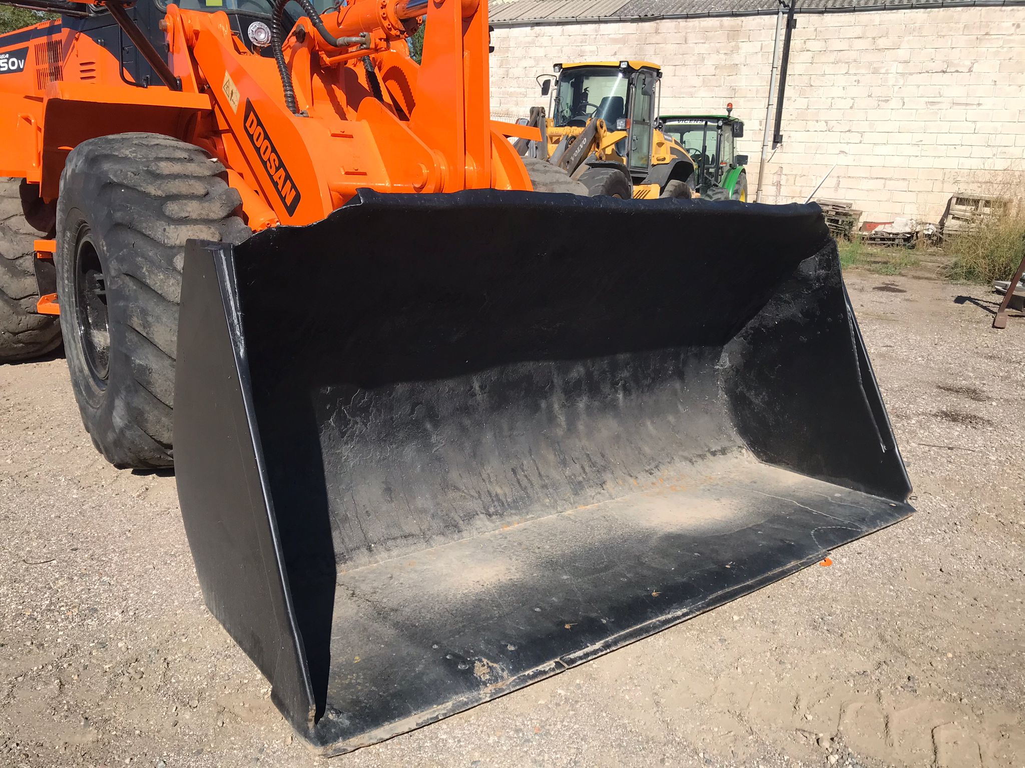 Pala cargadora Doosan M250V - 2007 - Imagen 19