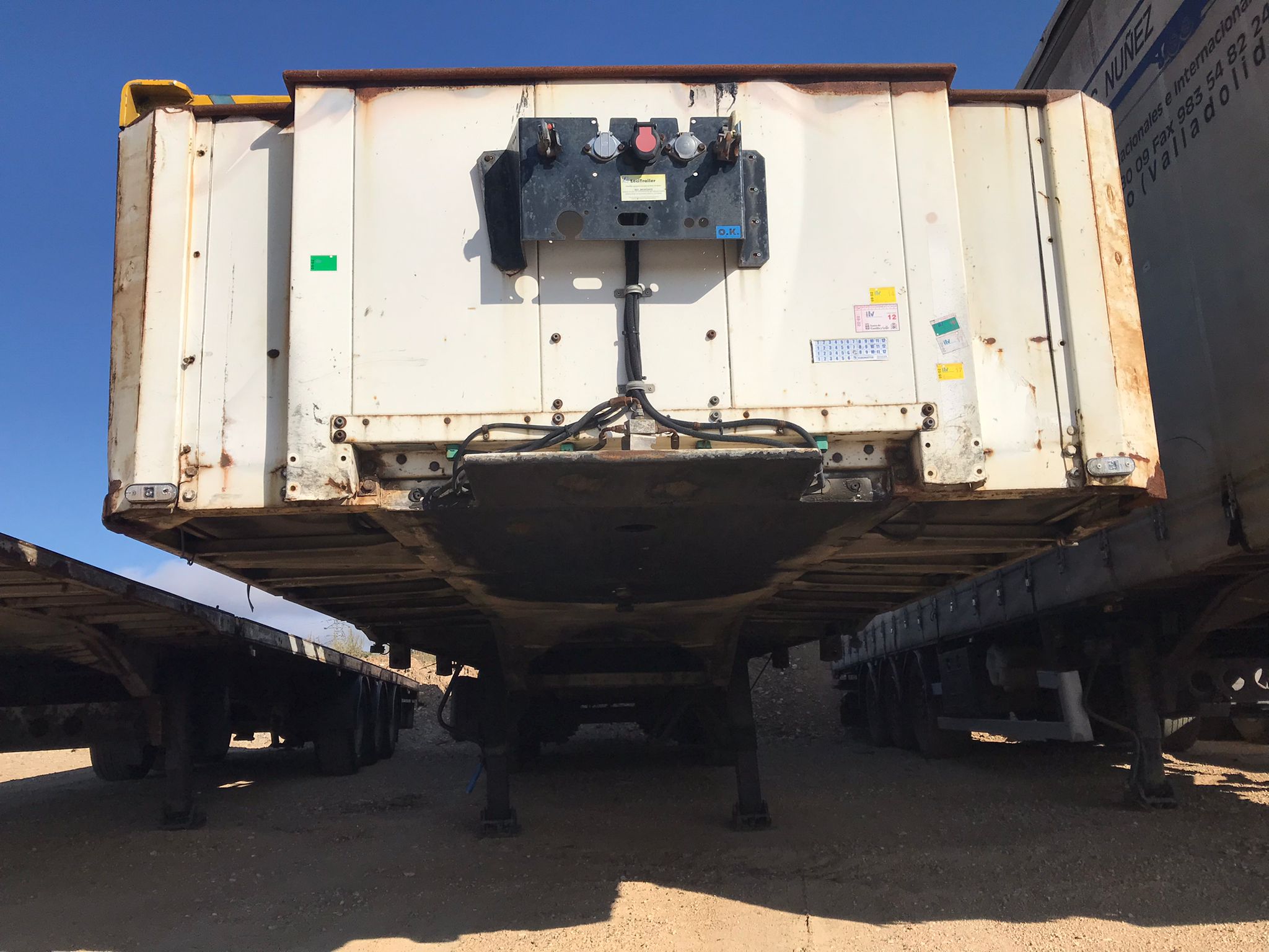 Semirremolque plataforma Lecitrailer Año 2001 - Imagen 2