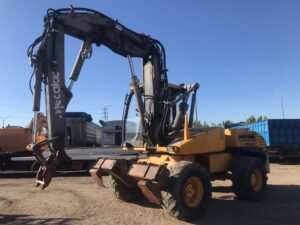 excavadora de ruedas articulada