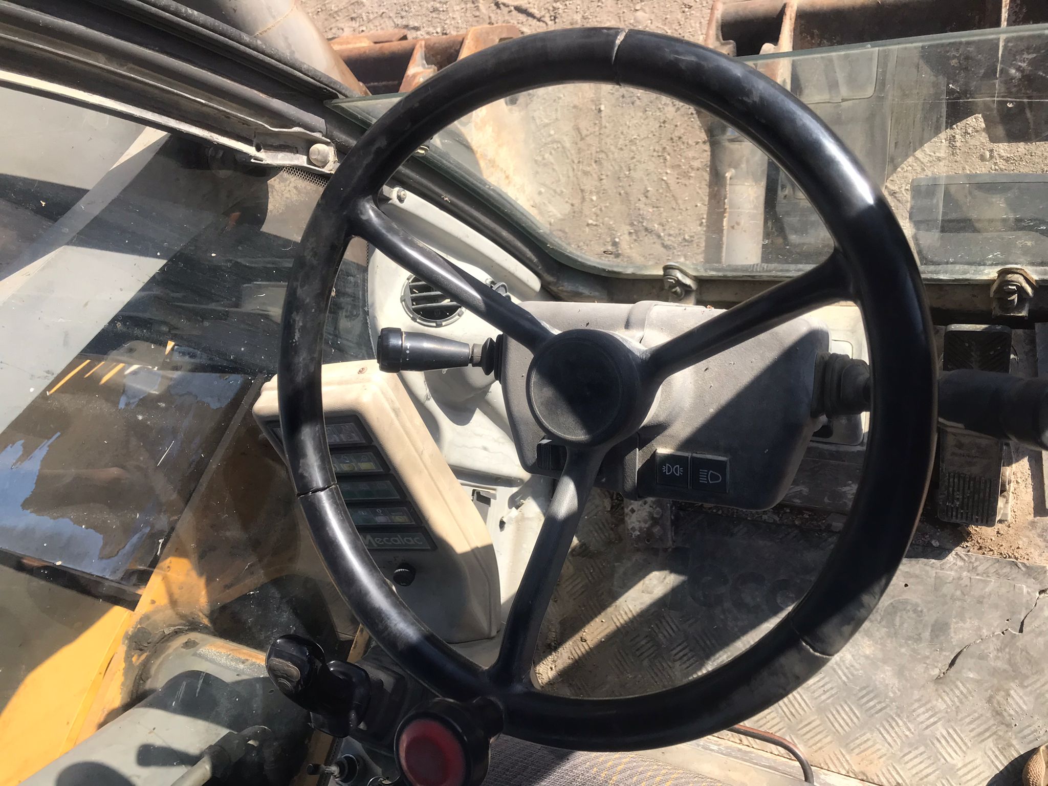 x- VENDIDO - Excavadora de ruedas articulada Mecalac 14MXT - 2001 - Imagen 14