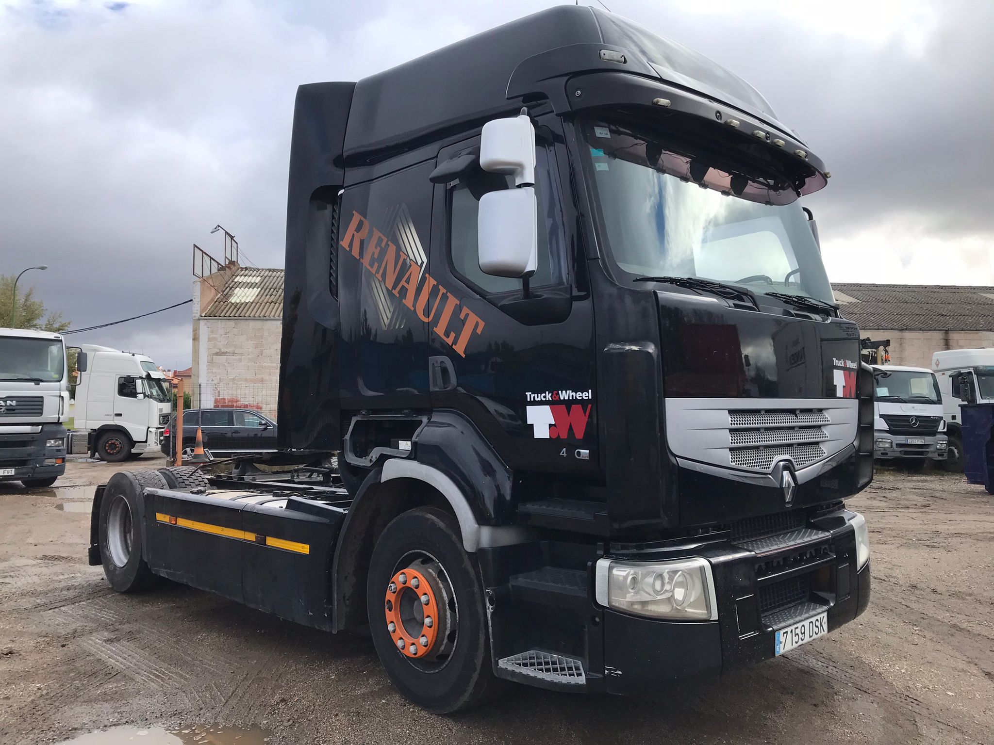 x- VENDIDO - Renault Premium 440.18 T - 2005 - Imagen 2