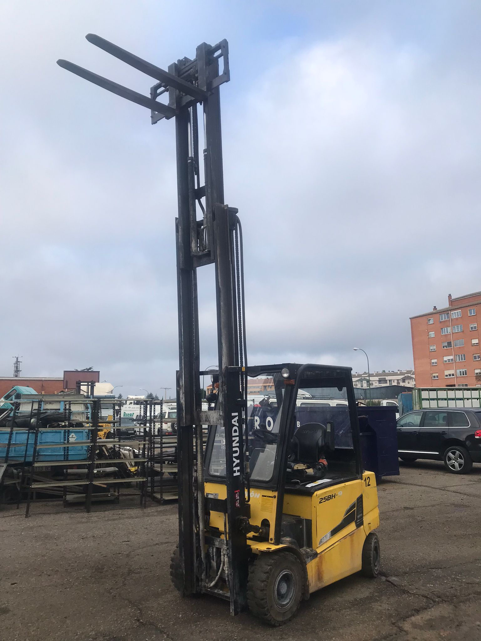 Carretilla elevadora eléctrica Hyundai 25BH-9 Año 2016 - Imagen 8