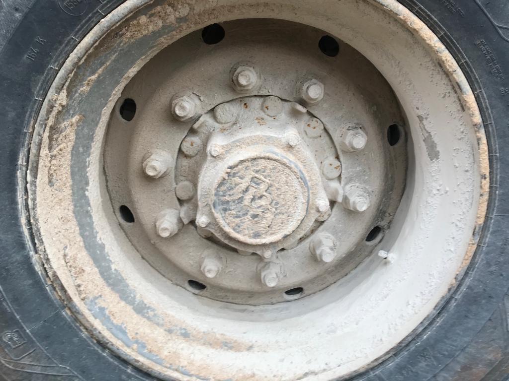 x- VENDIDO - Bañera basculante de hierro Montenegro Año 2007 - Imagen 10