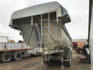 bañera basculante de hierro