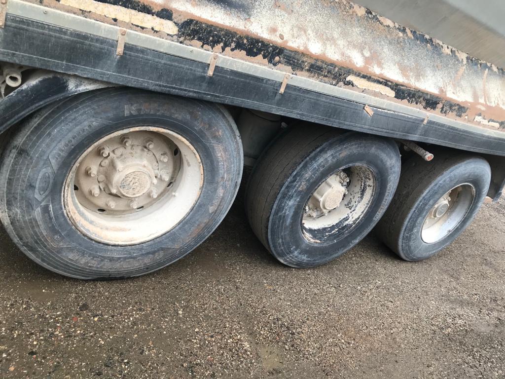 x- VENDIDO - Bañera basculante de hierro Montenegro Año 2007 - Imagen 9