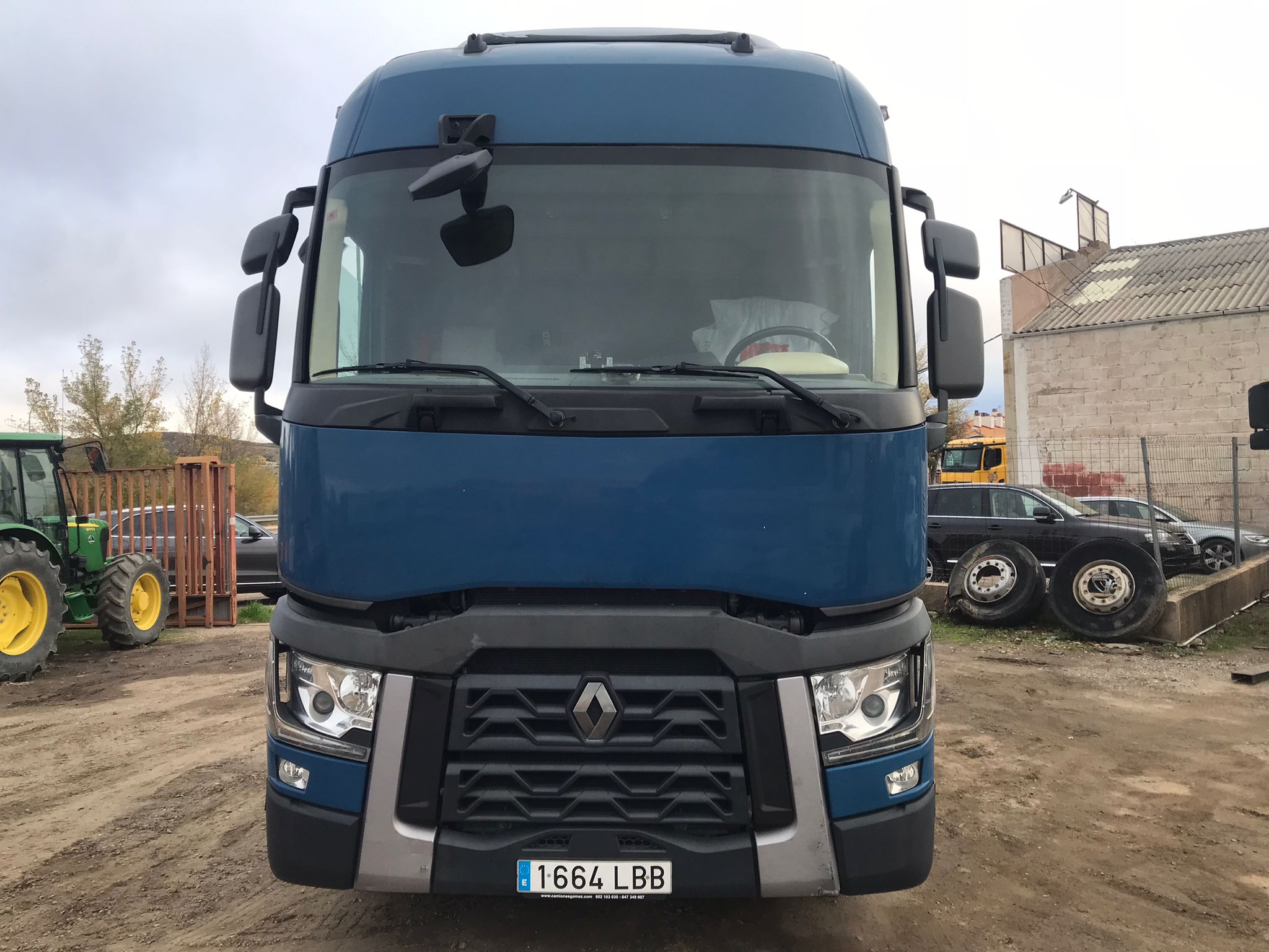 x- VENDIDO - Renault T - 2014 - Imagen 2