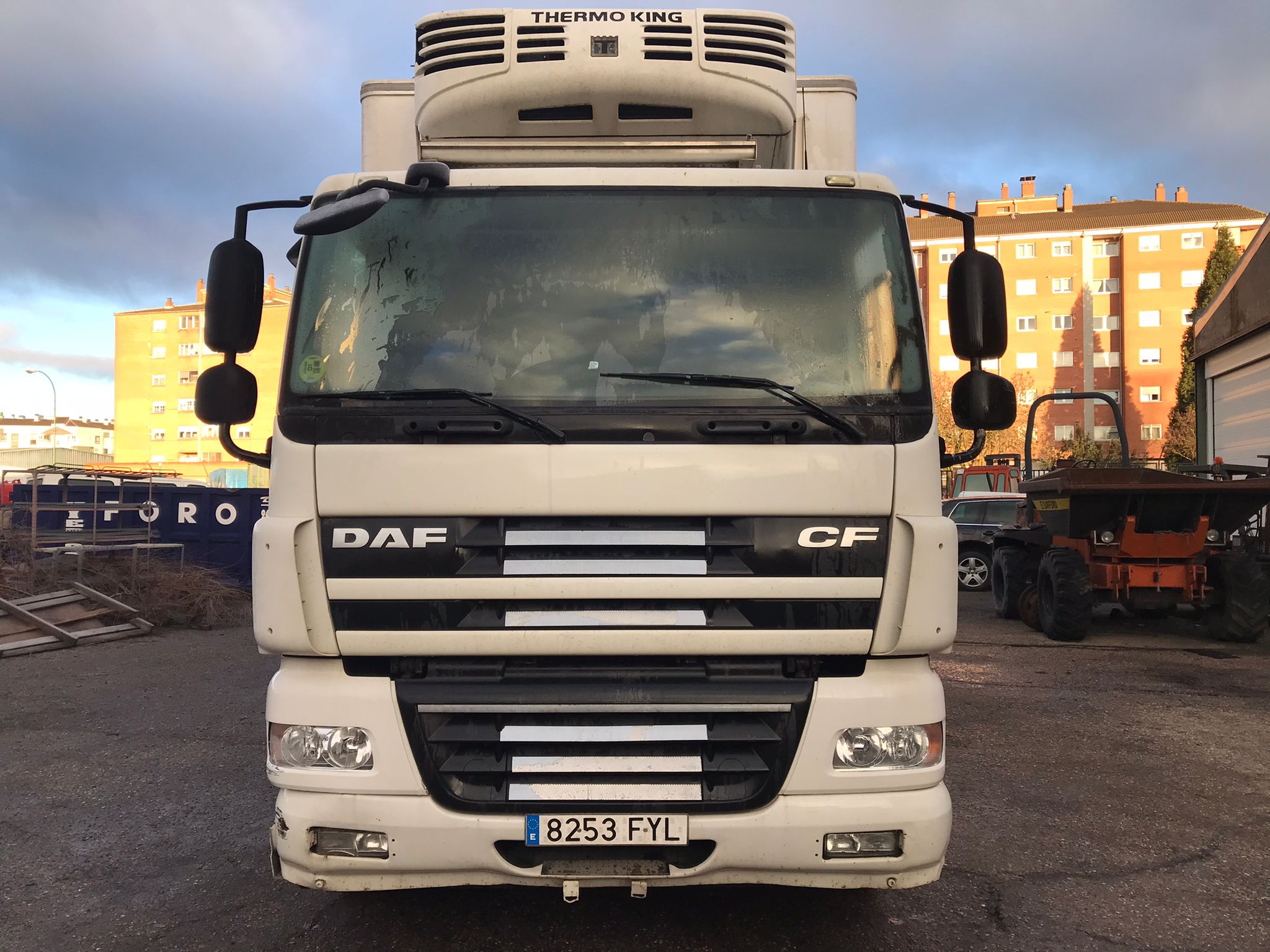 x- VENDIDO - Daf FAR CF 85.360 frigorífico - 2007 - Imagen 2