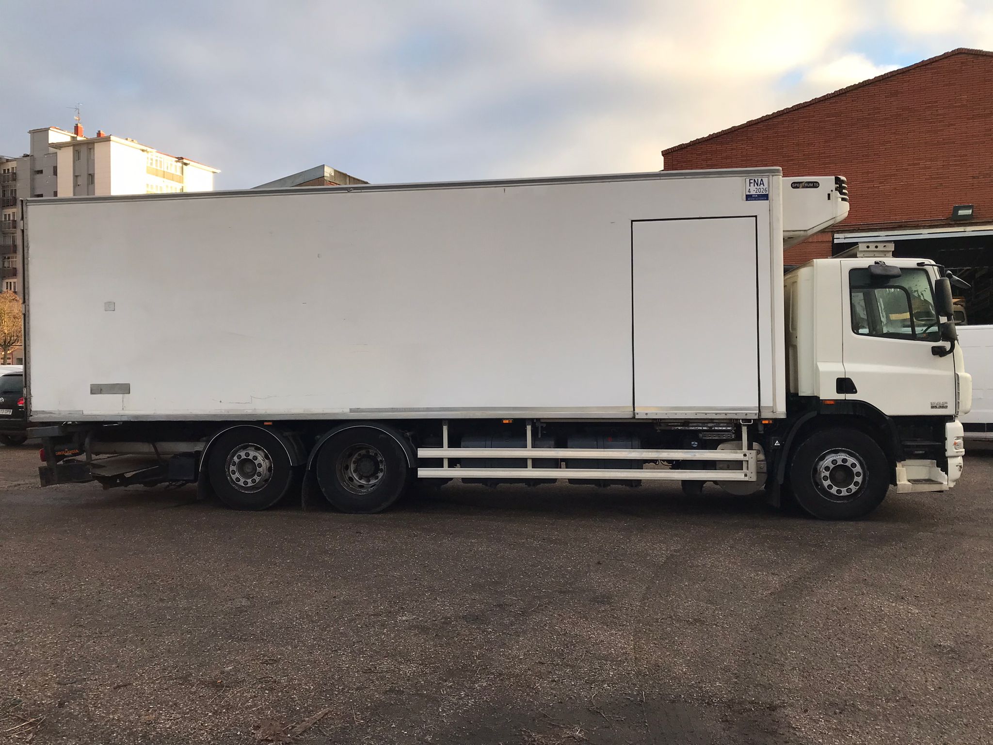 x- VENDIDO - Daf FAR CF 85.360 frigorífico - 2007 - Imagen 8