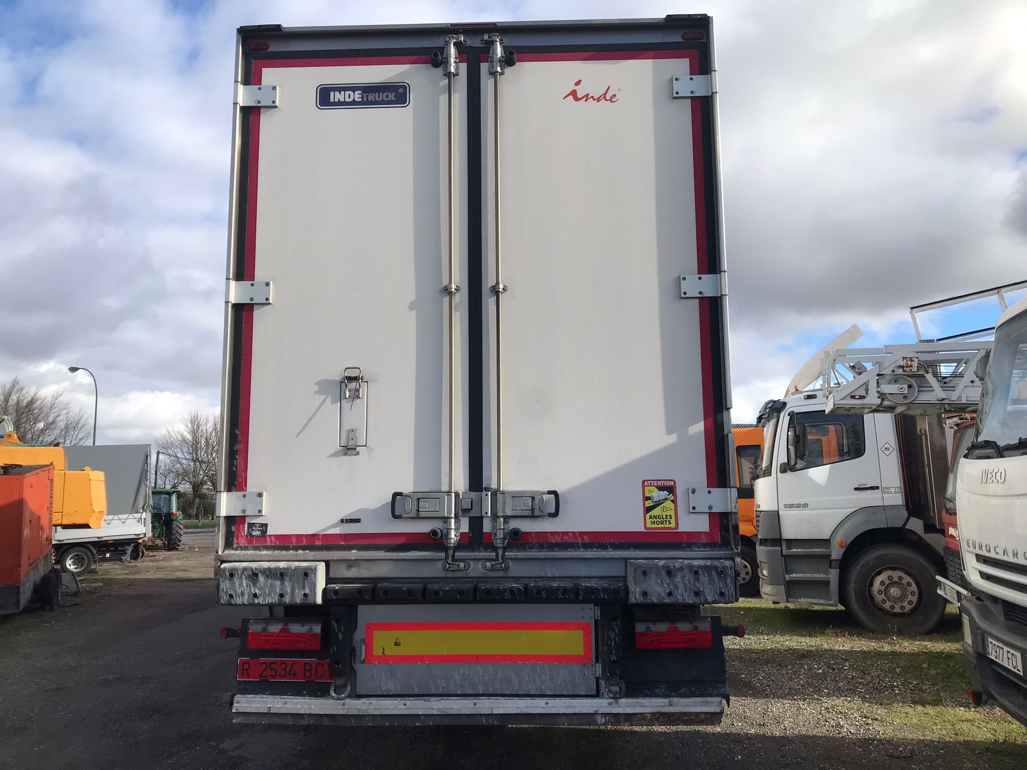 Semirremolque frigorífico Inde Año 05/2016 2 - Imagen 6